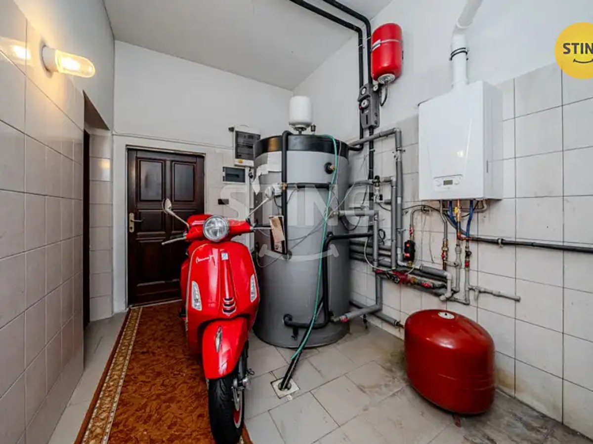 Prodej domu 240 m², pozemek 2035 m²