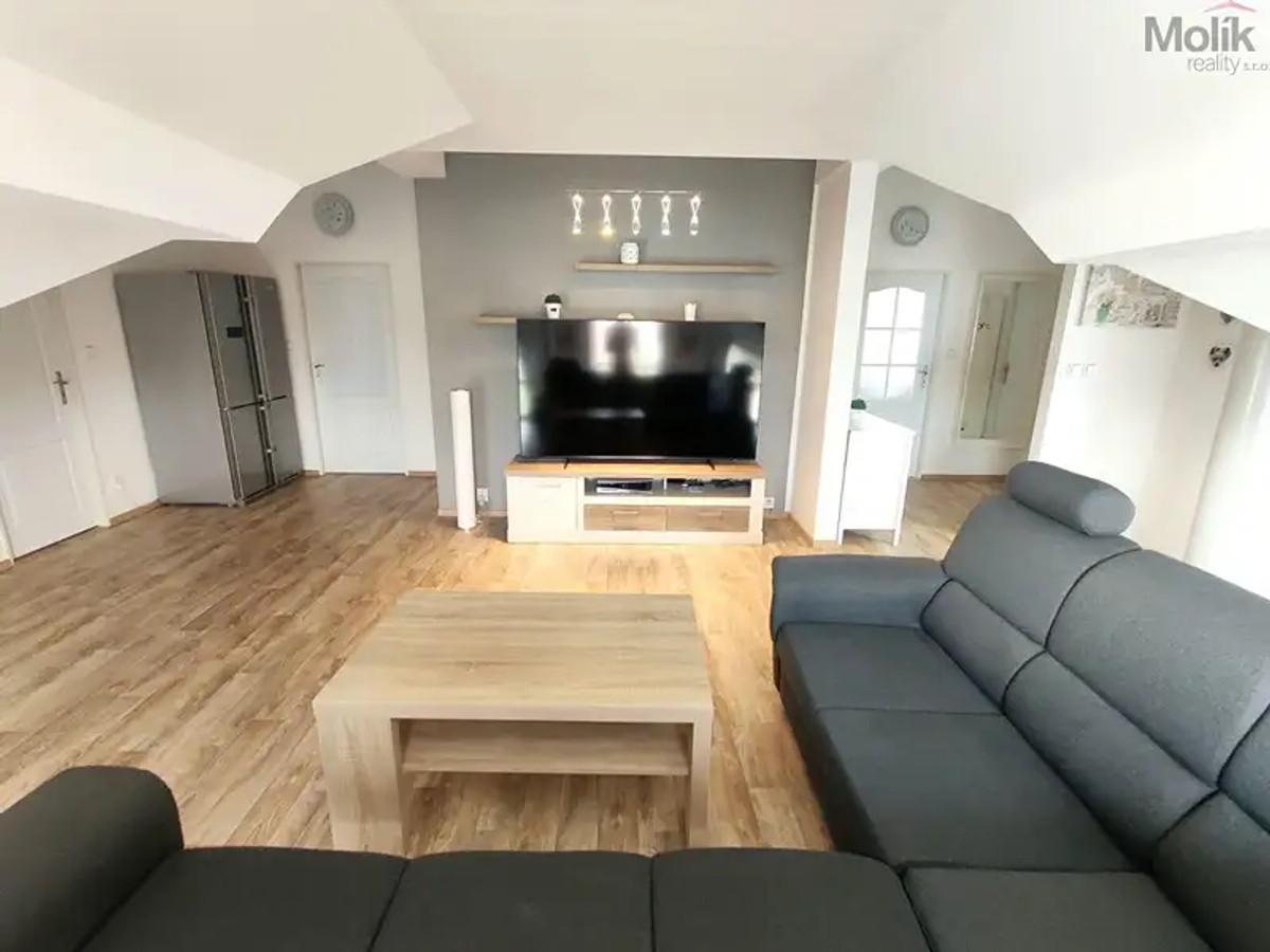 Prodej bytu 3+kk 111 m²