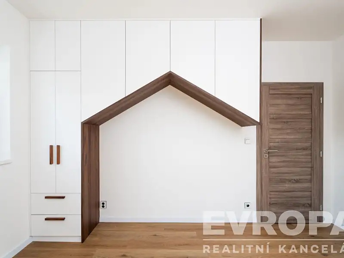 Prodej domu 100 m², pozemek 990 m²
