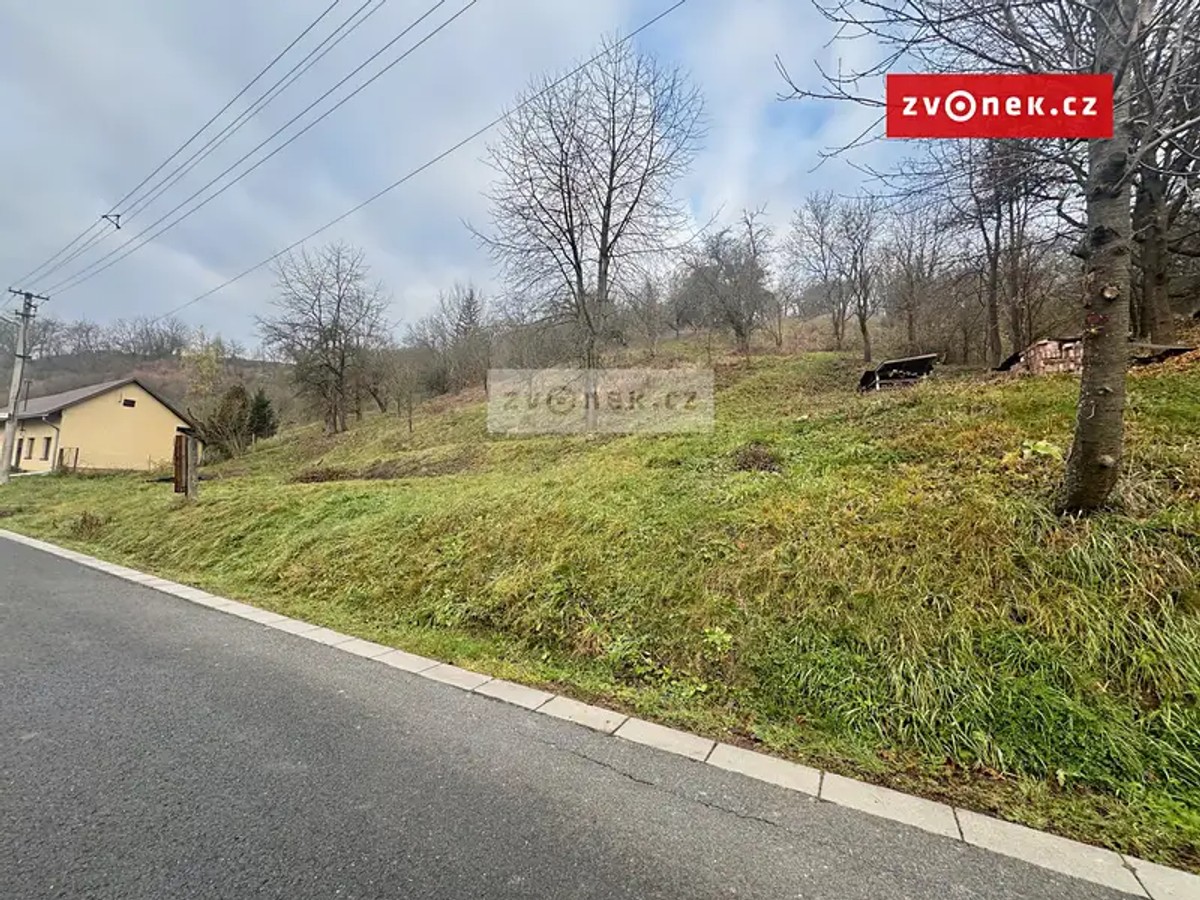 Prodej stavebního pozemku 1500 m²