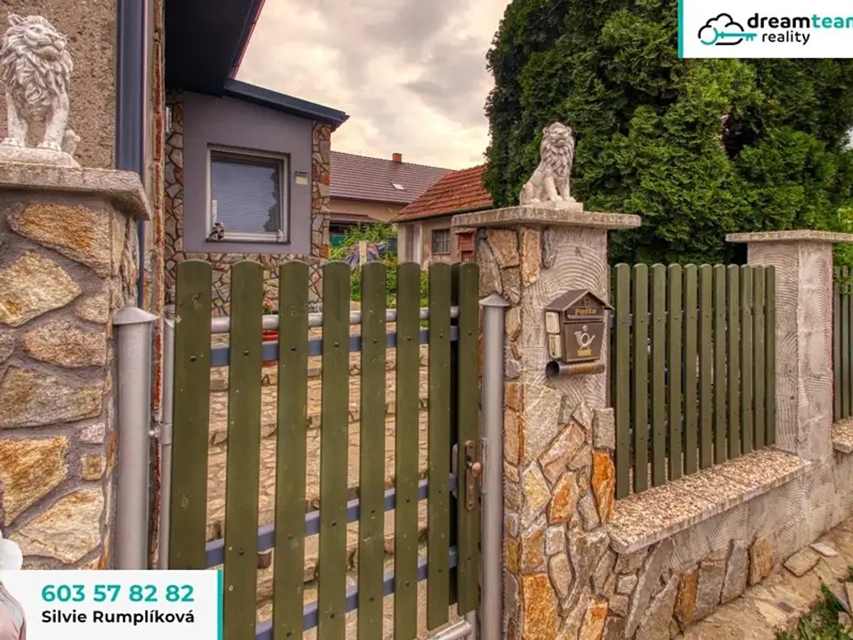 Prodej domu 290 m², pozemek 540 m²