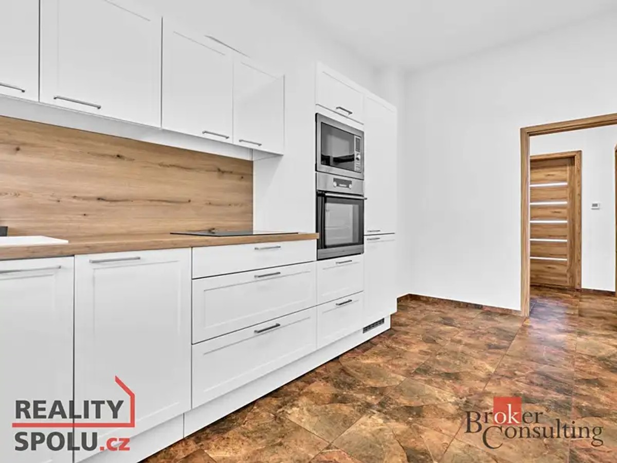 Prodej bytu 2+1 65 m²