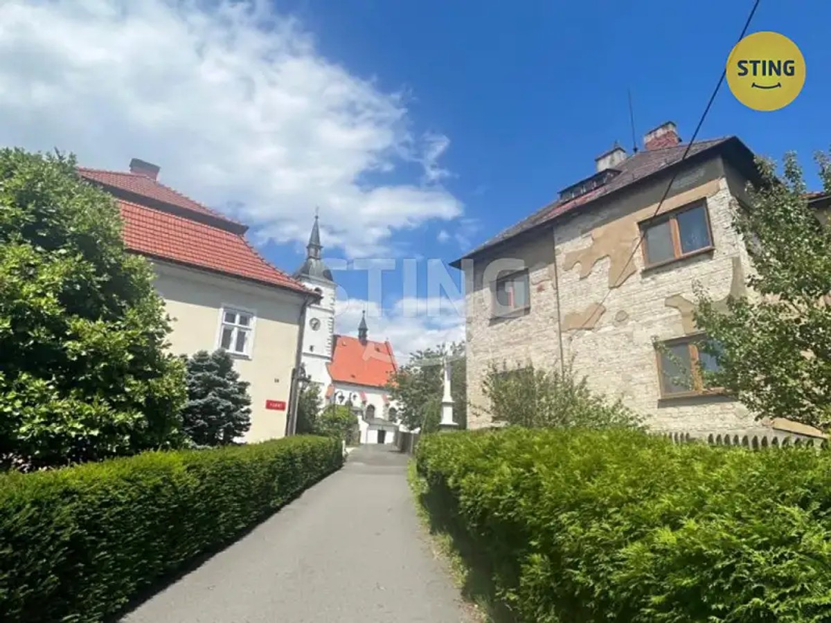 Prodej domu 360 m², pozemek 724 m²