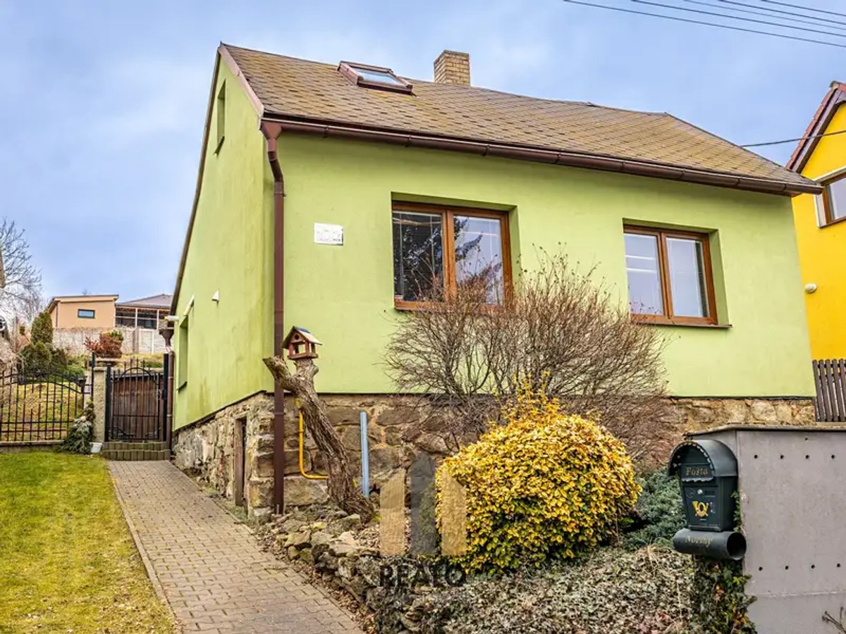 Prodej domu 160 m², pozemek 683 m²
