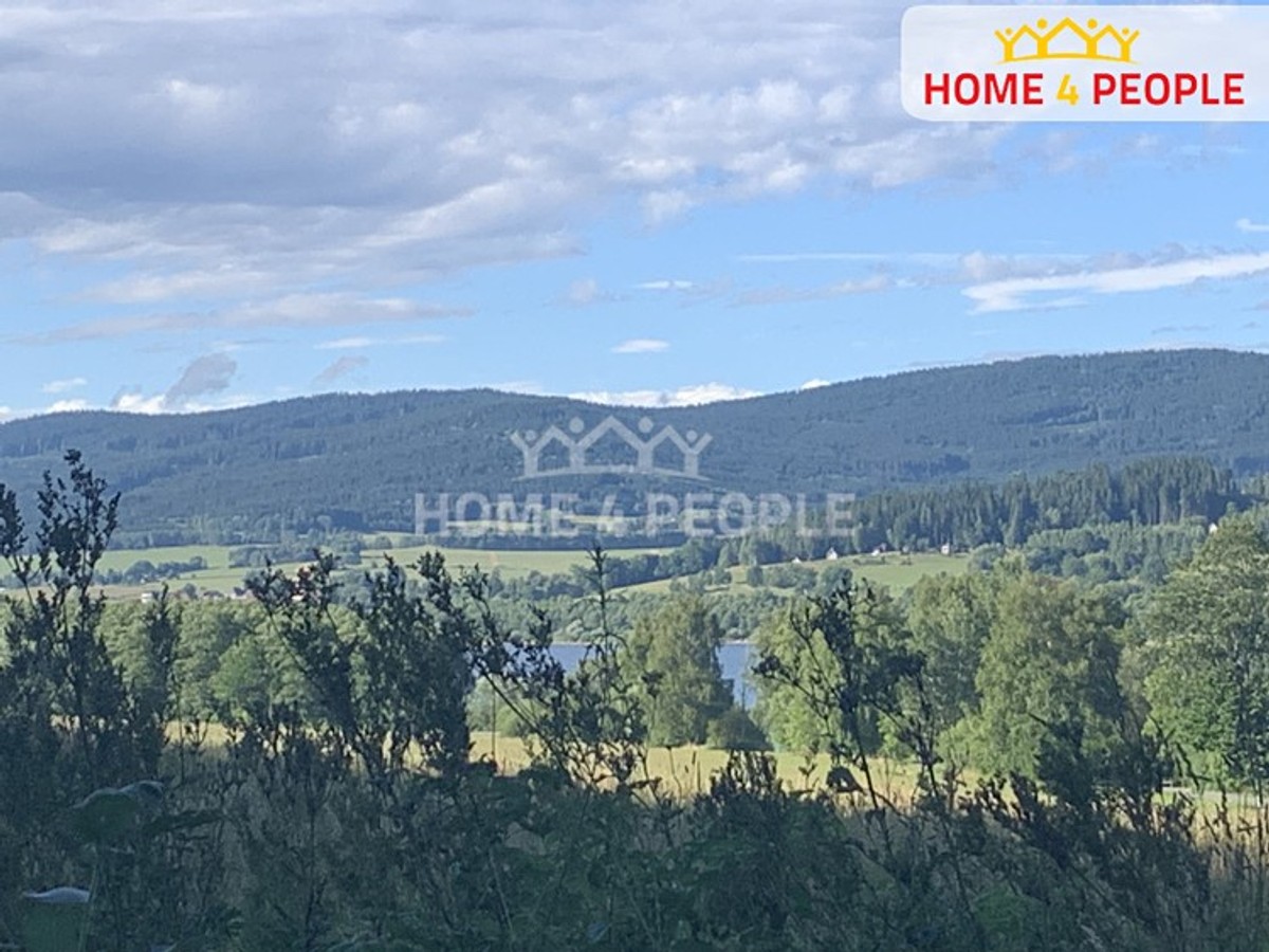 Prodej stavebního pozemku 1521 m²