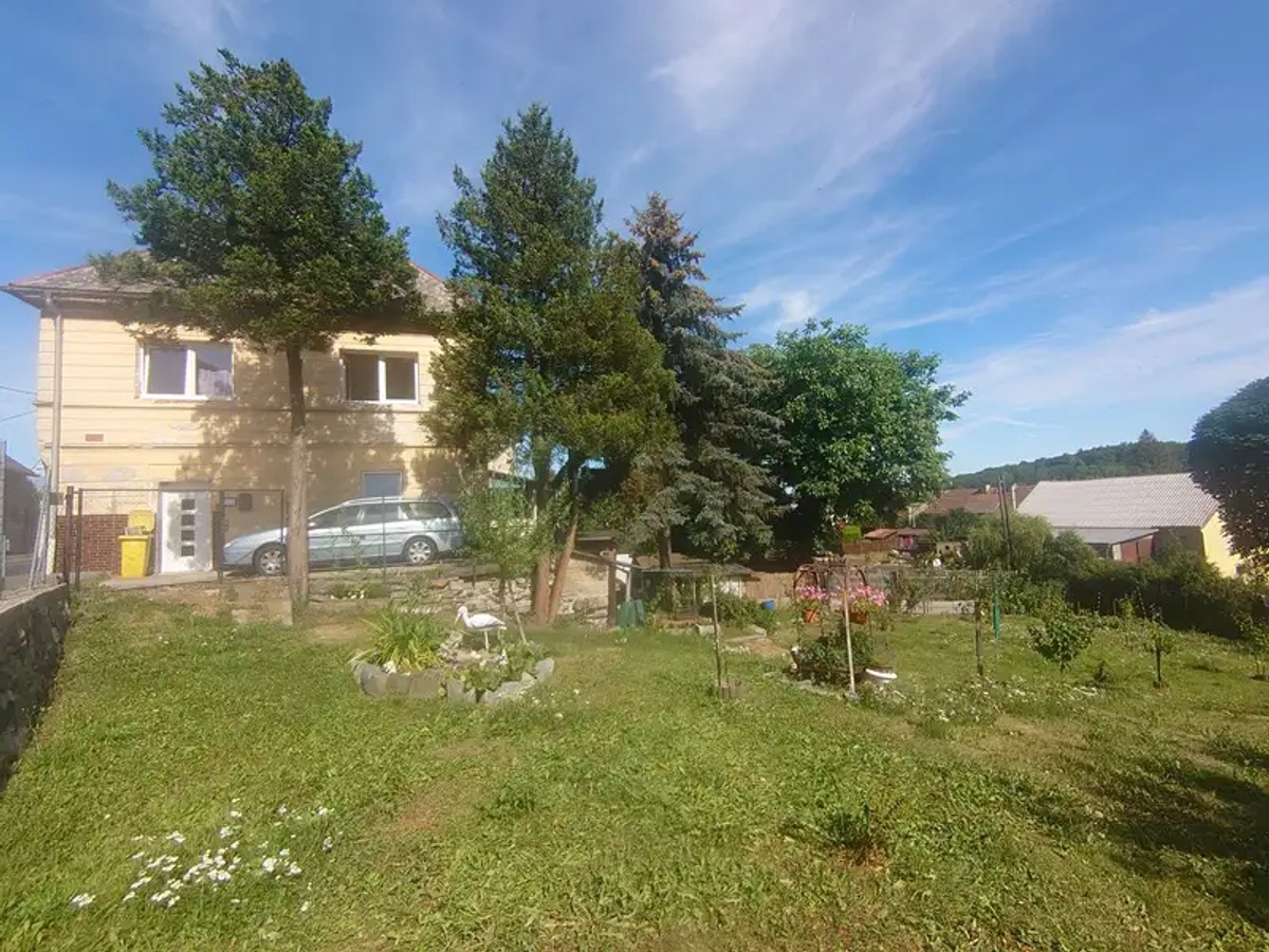 Prodej domu 225 m², pozemek 821 m²