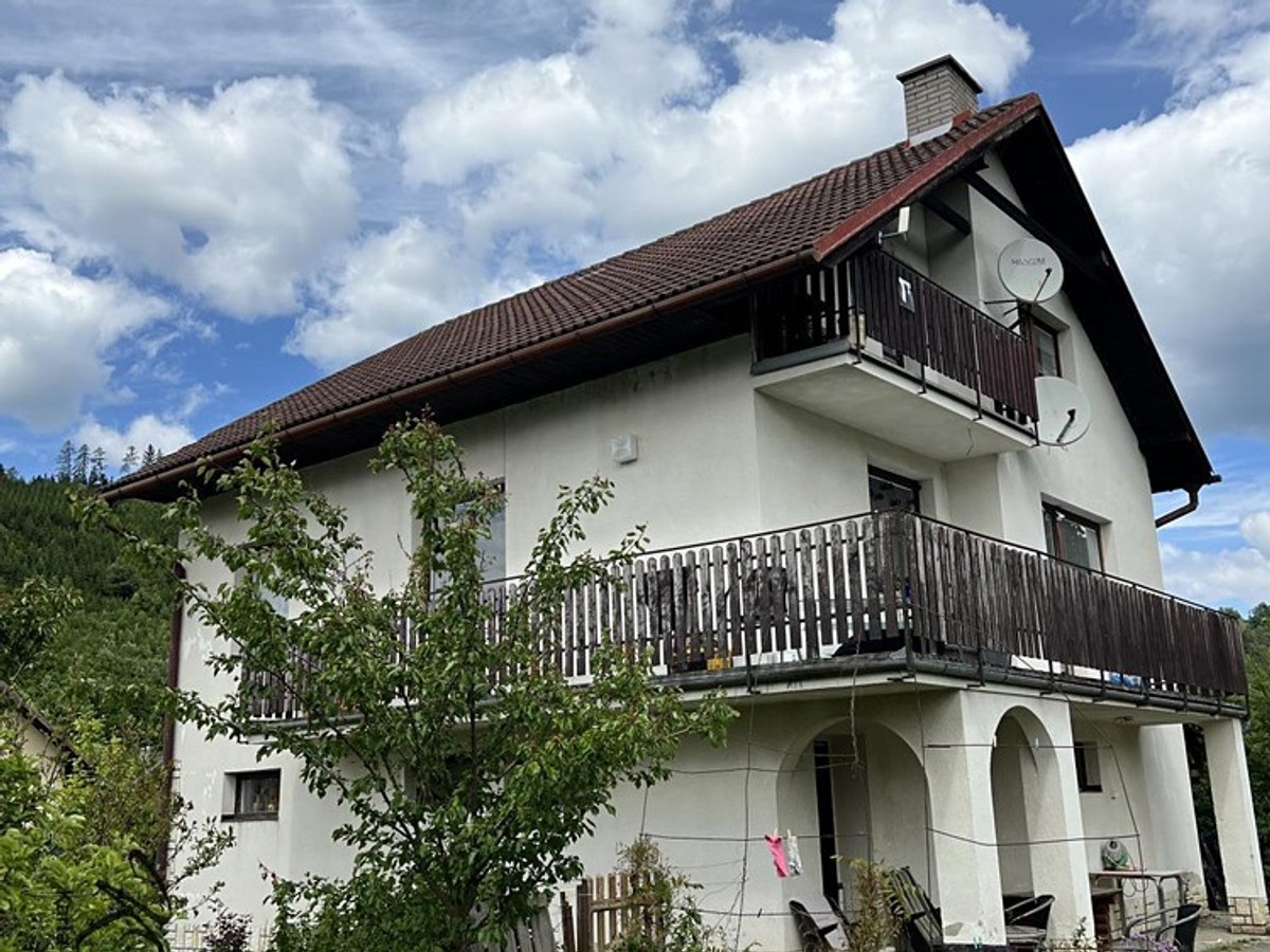Prodej domu 230 m², pozemek 700 m²