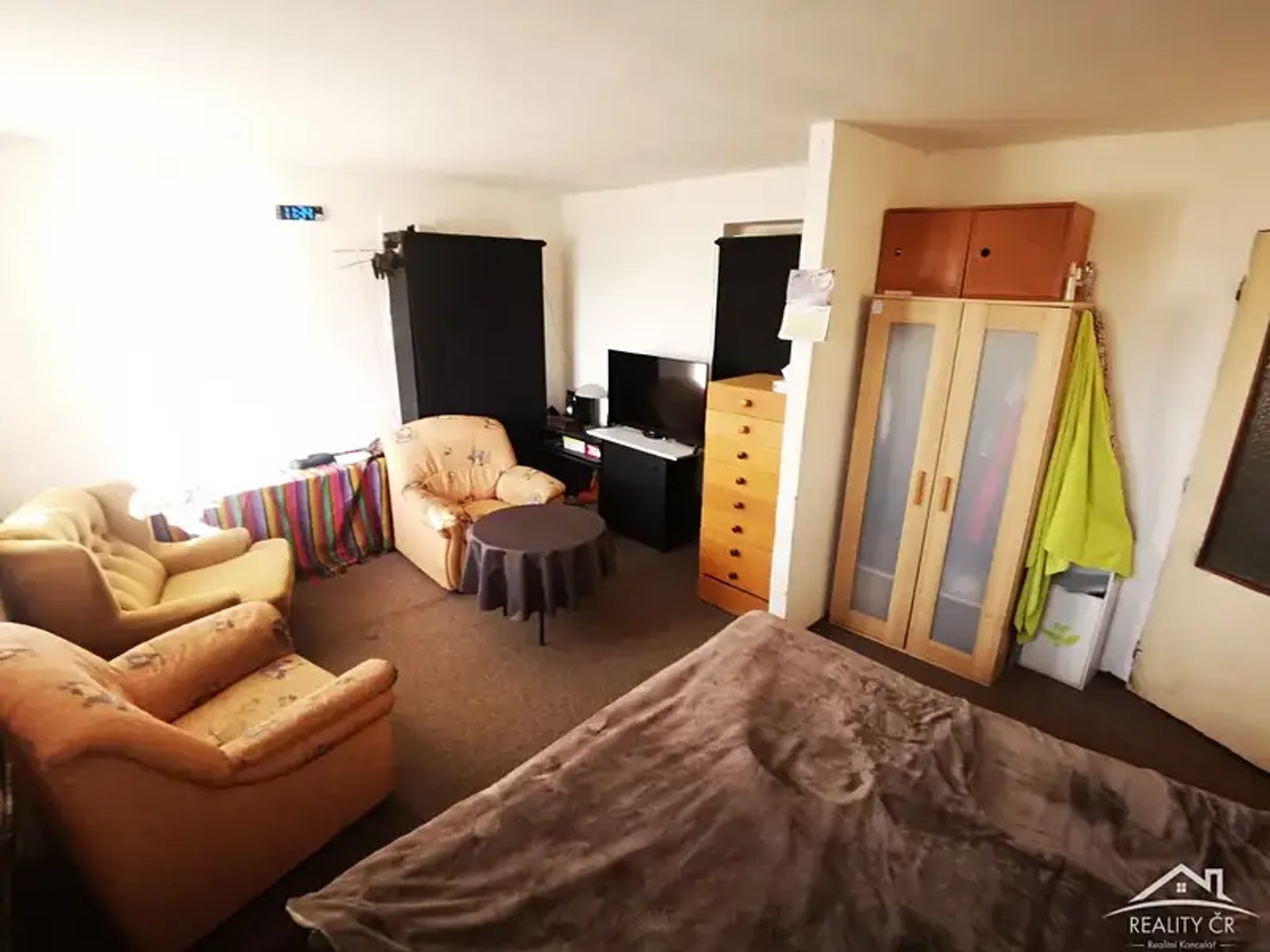 Prodej domu 147 m², pozemek 1025 m²