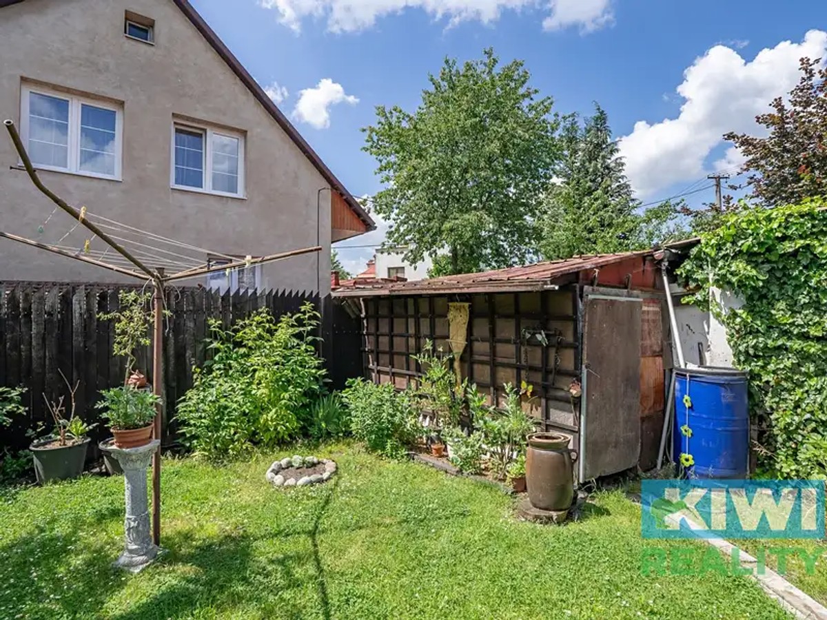 Prodej domu 100 m², pozemek 281 m²