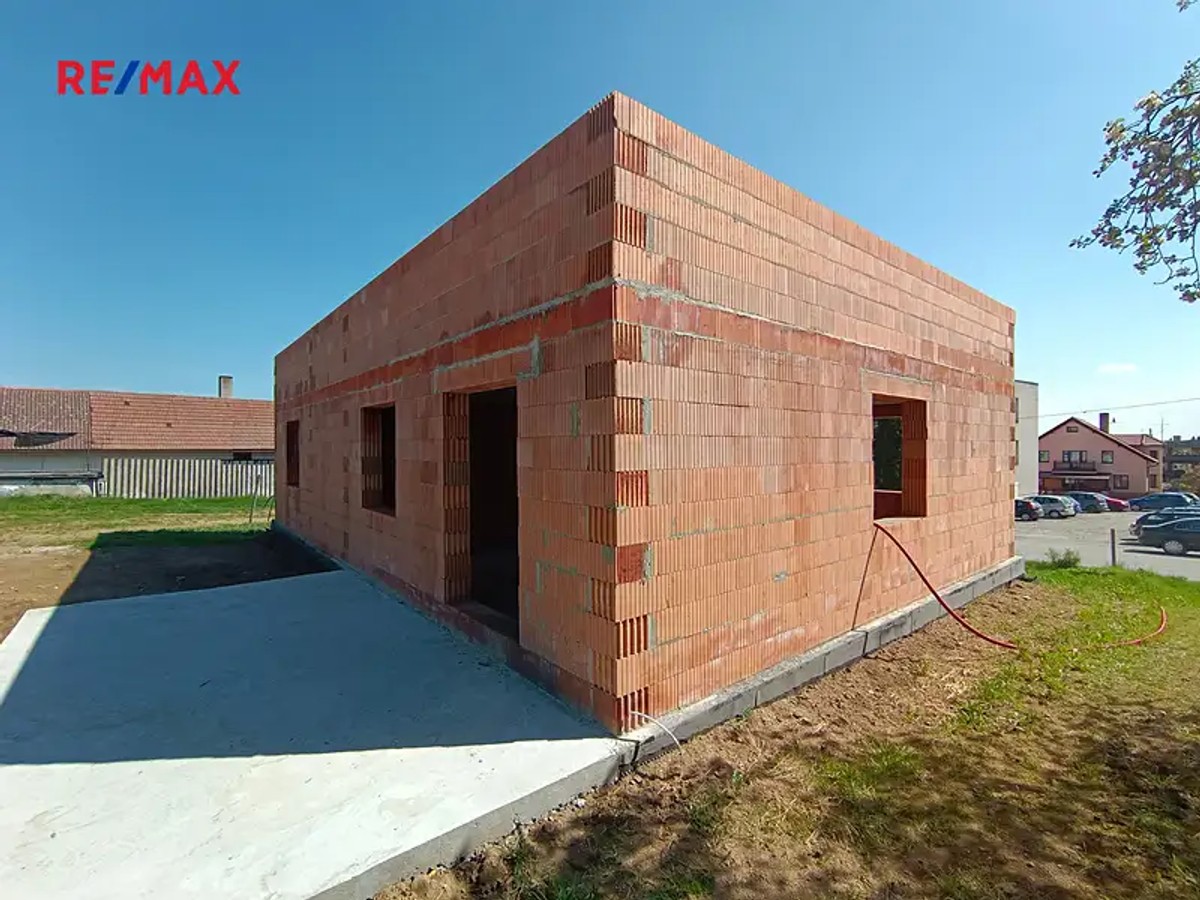 Prodej domu 195 m², pozemek 945 m²