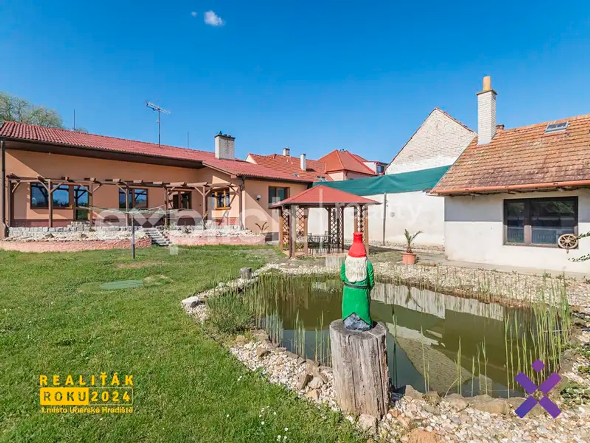Prodej domu 147 m², pozemek 2555 m²