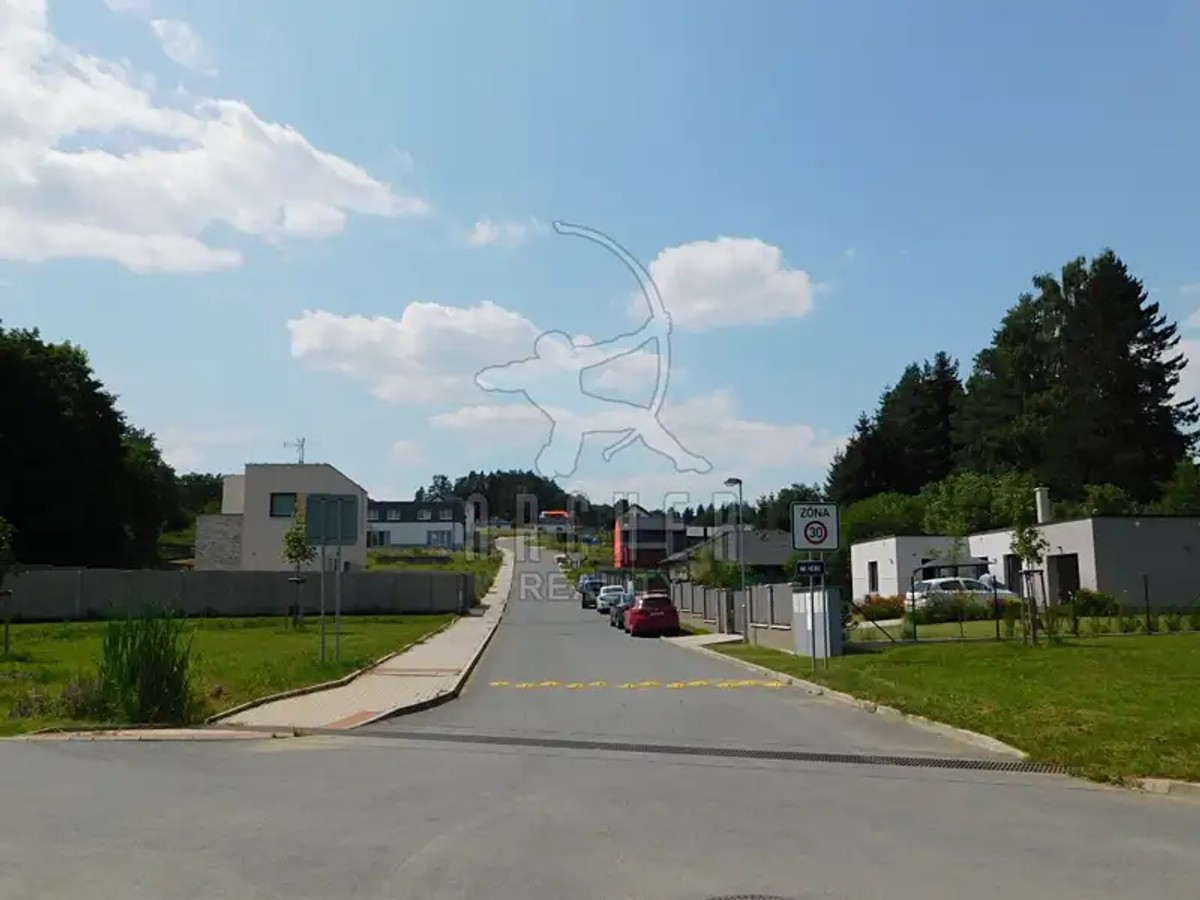 Prodej stavebního pozemku 958 m²