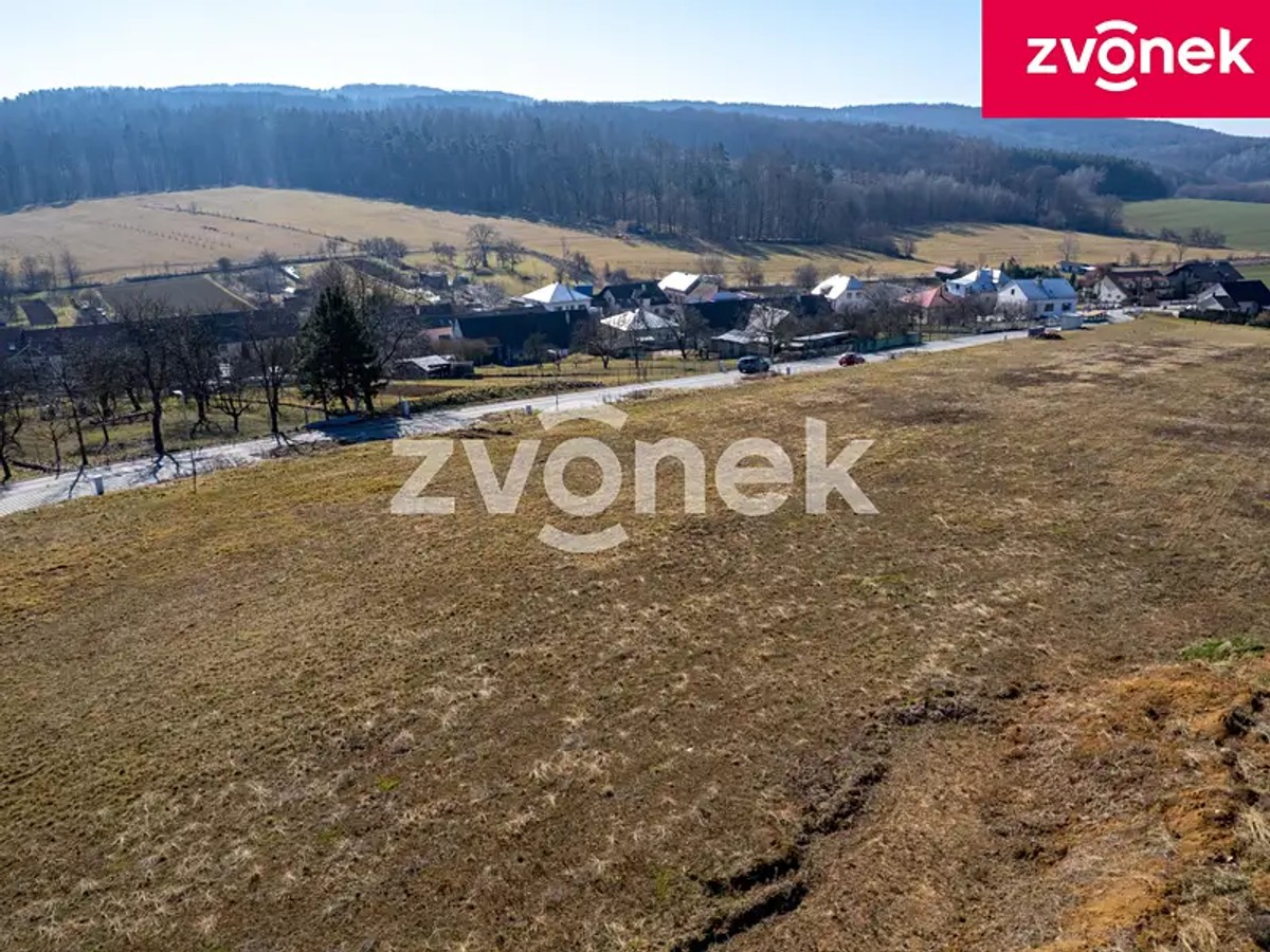 Prodej stavebního pozemku 1894 m²