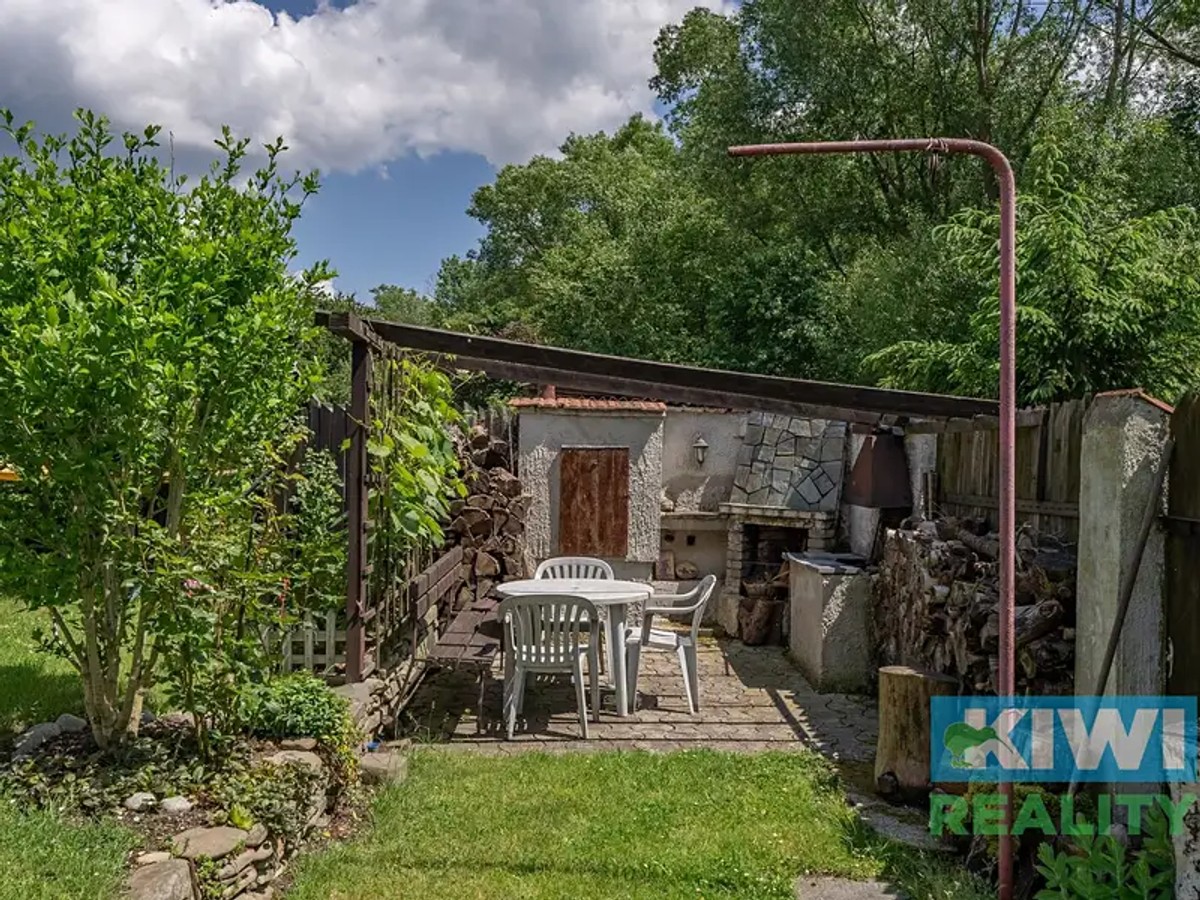 Prodej domu 100 m², pozemek 281 m²