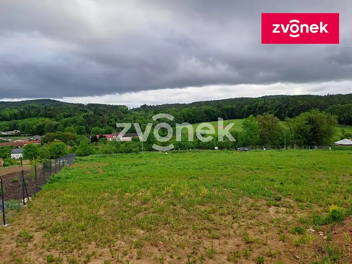 Prodej stavebního pozemku 3280 m²