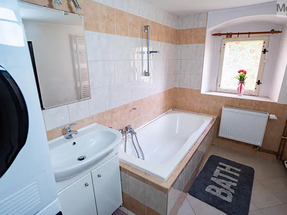 Prodej domu 3350 m², pozemek 3391 m²