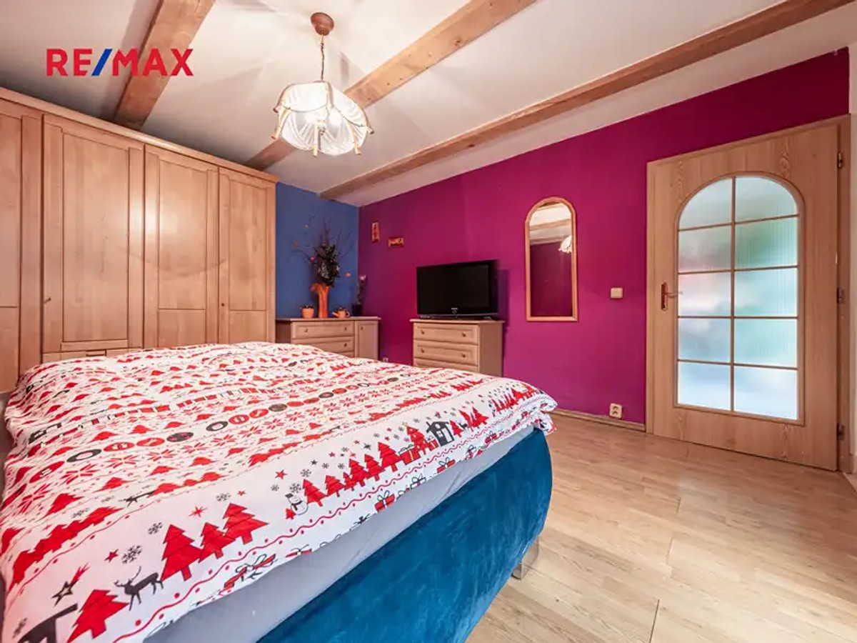 Prodej domu 350 m², pozemek 1872 m²