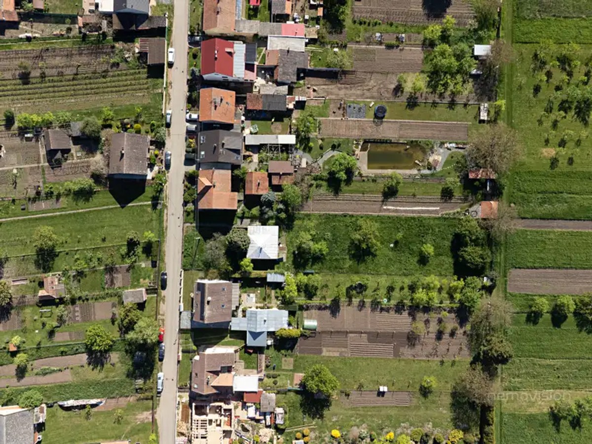 Prodej stavebního pozemku 1800 m²
