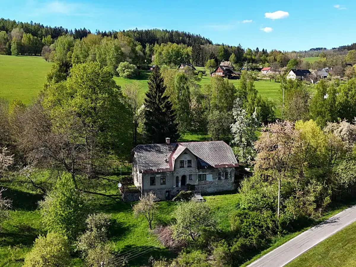 Prodej domu 488 m², pozemek 1781 m²