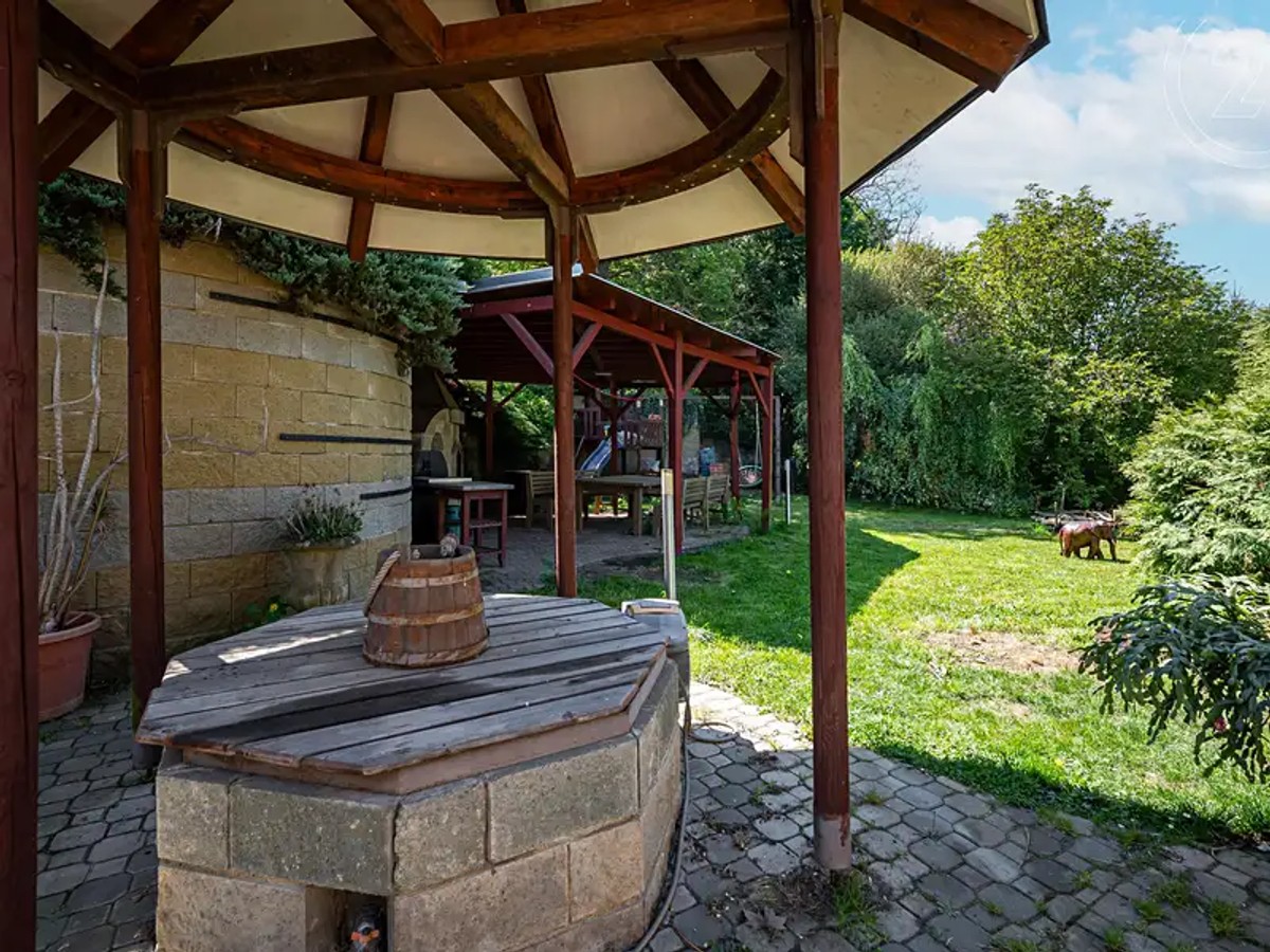 Prodej domu 515 m², pozemek 3219 m²