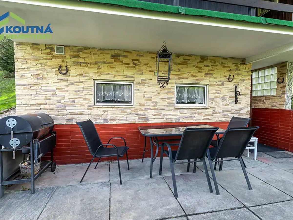 Prodej chaty 40 m², pozemek 880 m²
