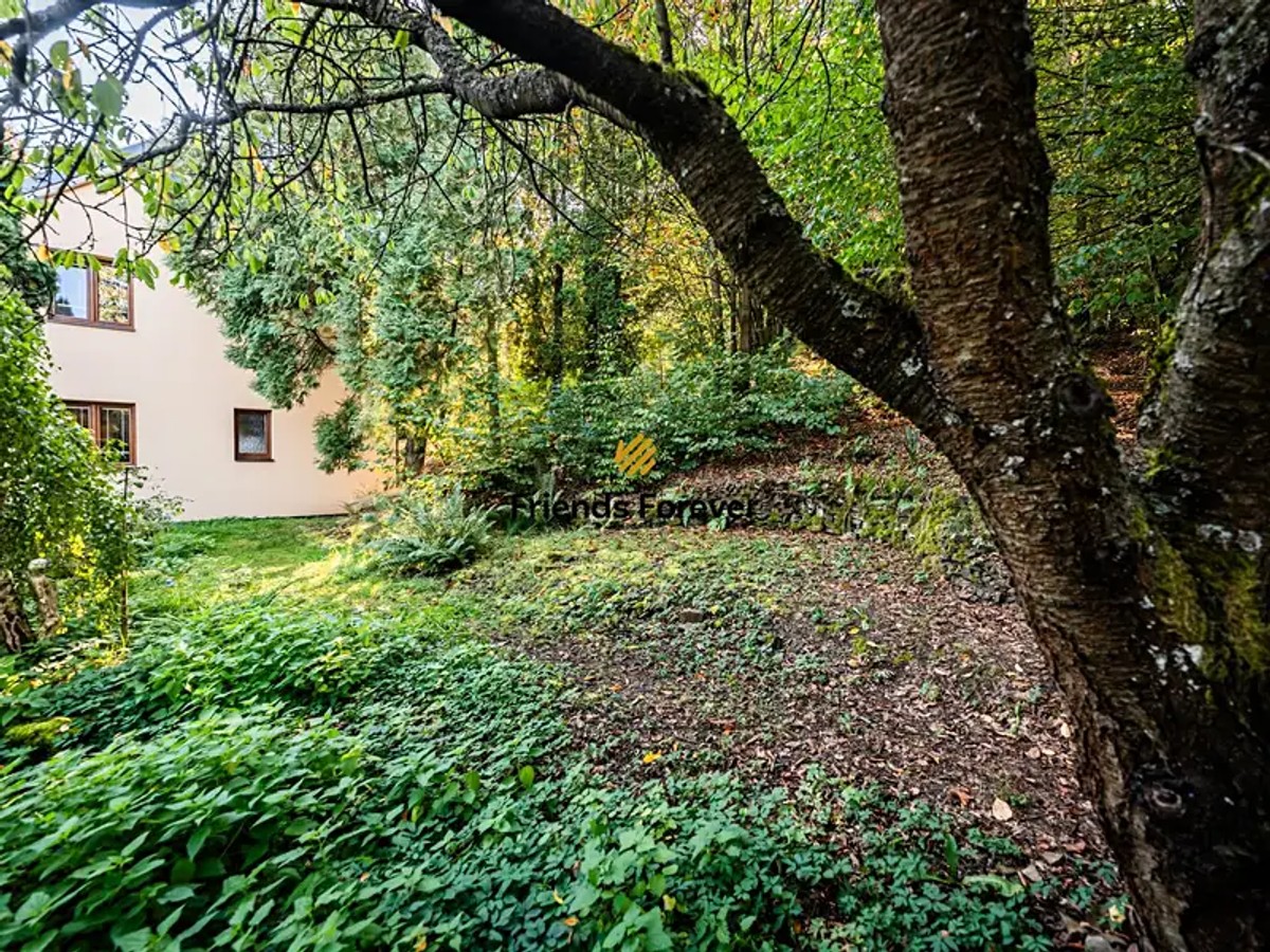 Prodej domu 142 m², pozemek 1619 m²