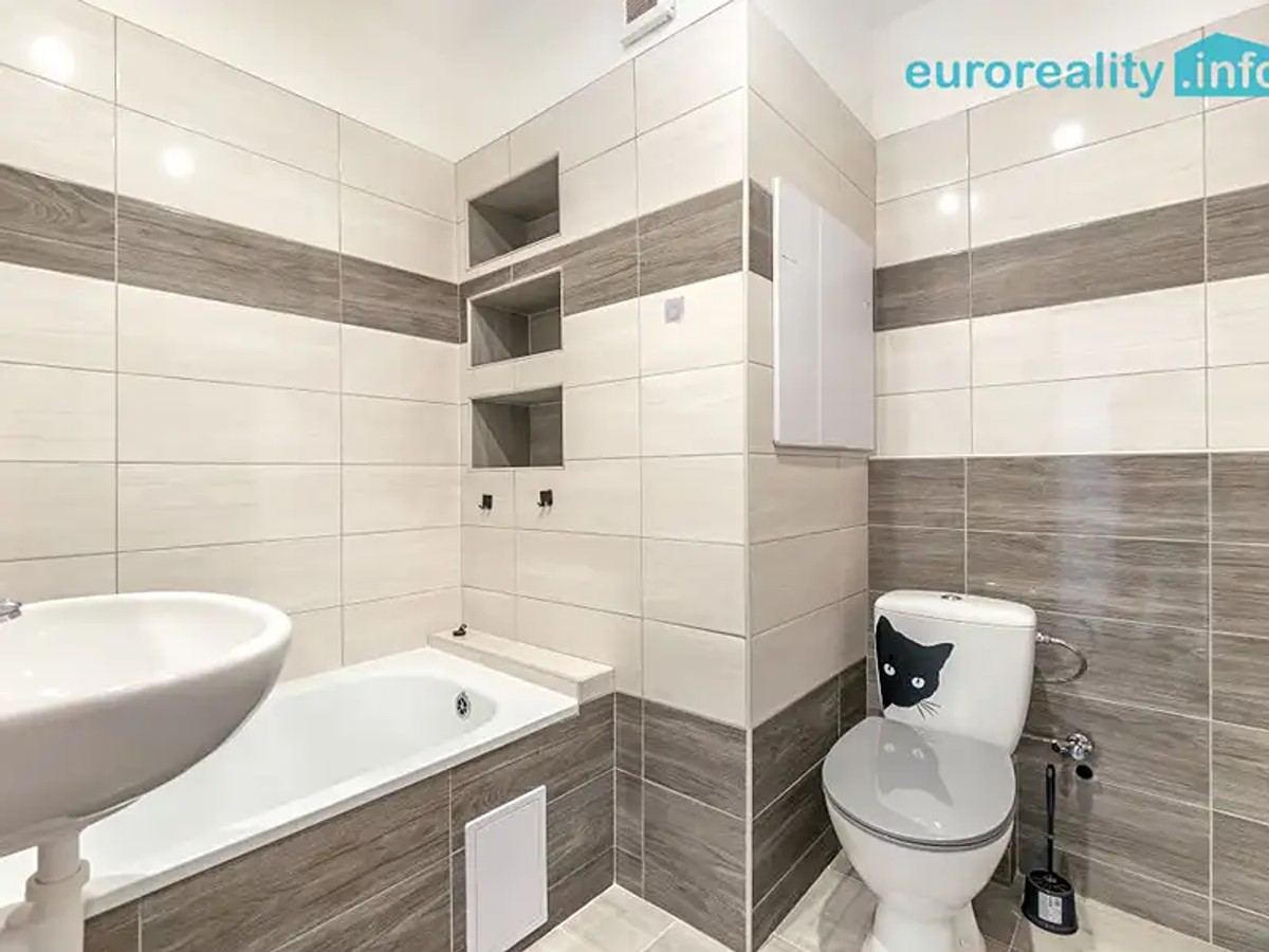 Prodej bytu 2+kk 35 m²