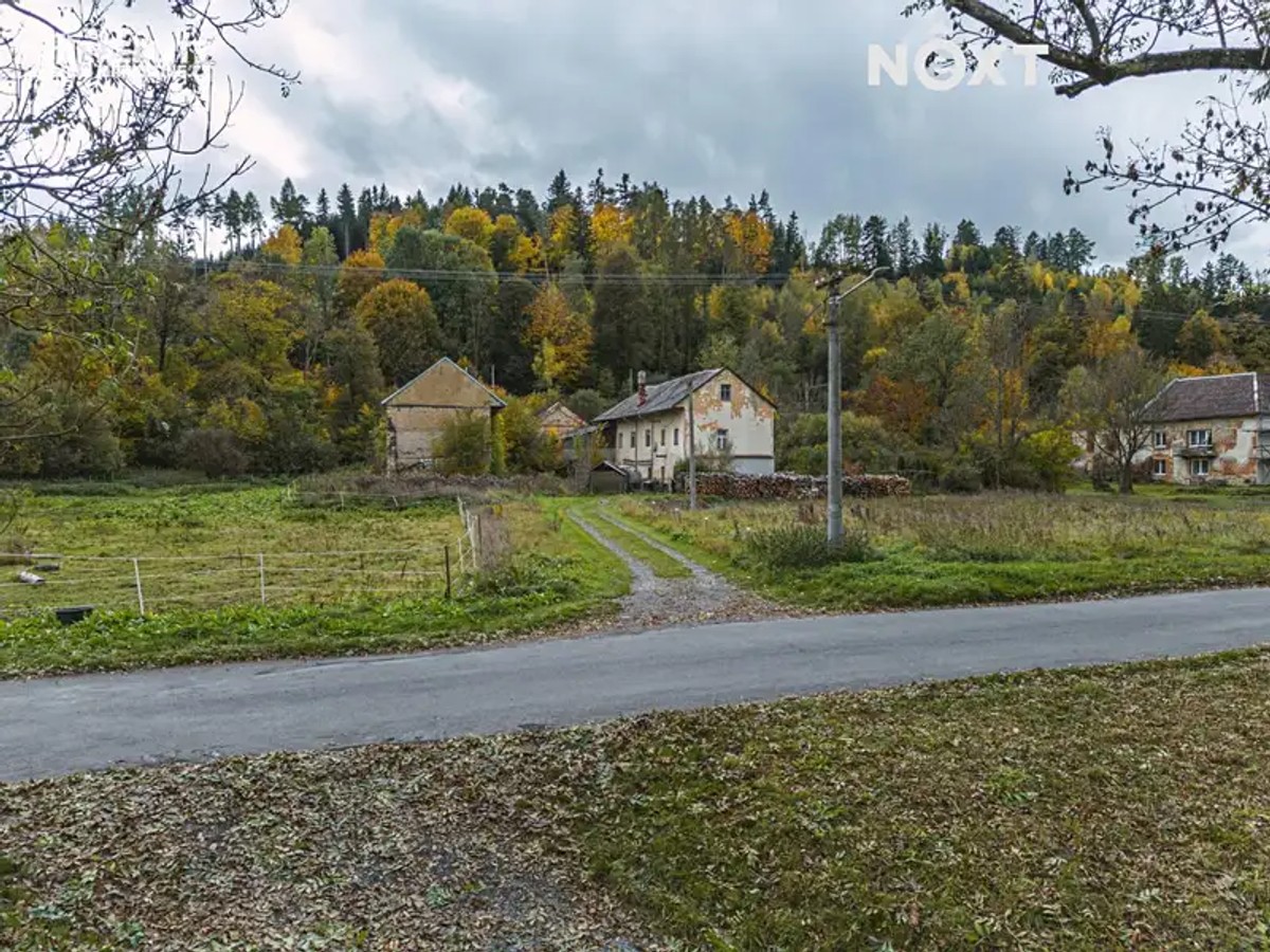 Prodej stavebního pozemku 5040 m²