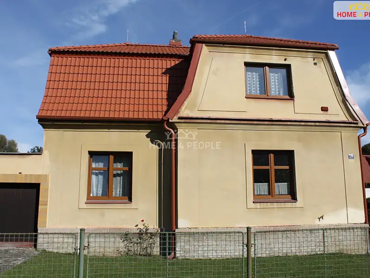 Prodej domu 724 m², pozemek 614 m²