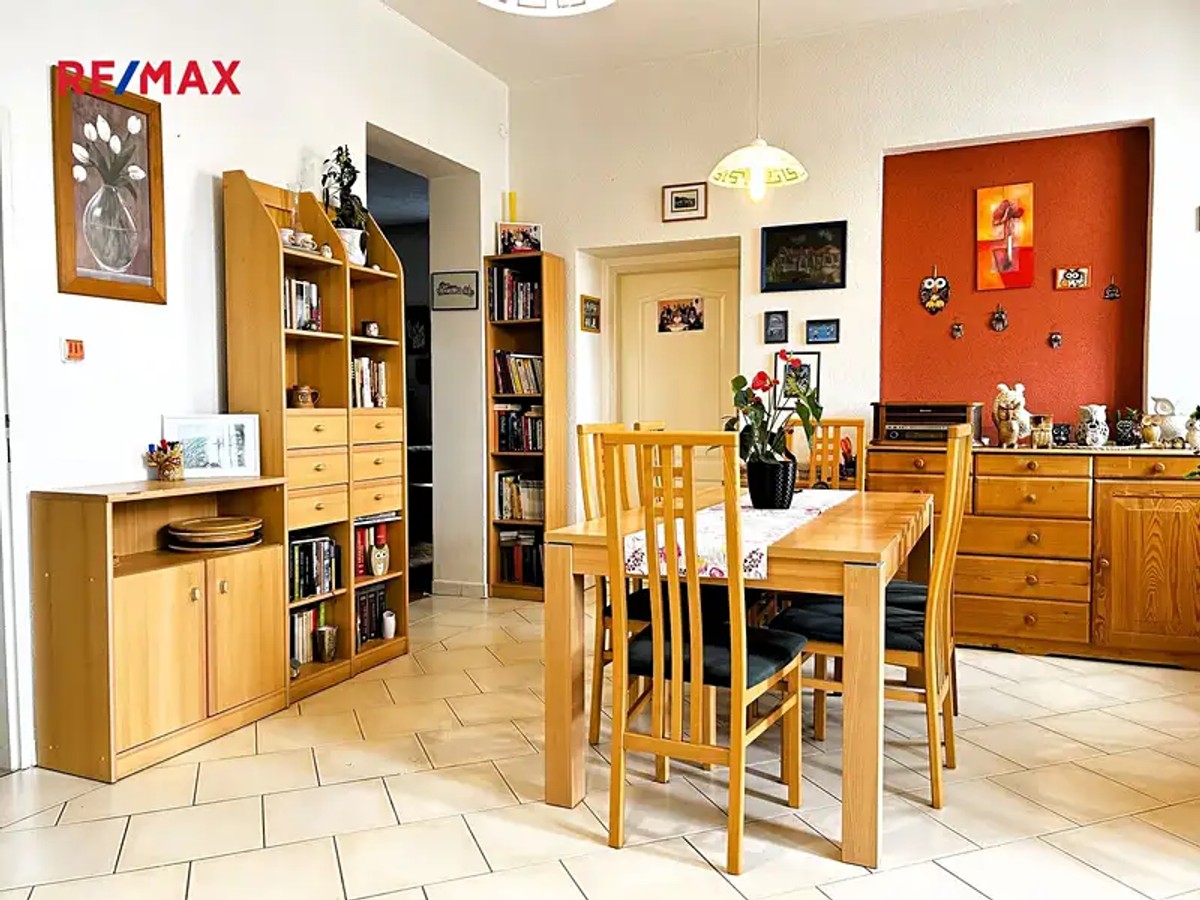 Prodej vily 482 m², pozemek 732 m²