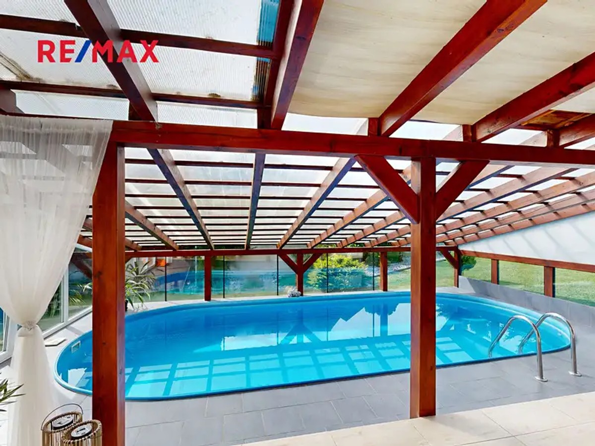 Prodej domu 186 m², pozemek 1068 m²