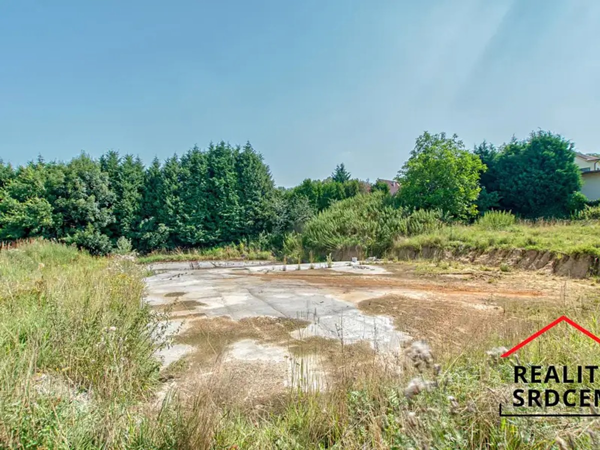 Prodej stavebního pozemku 1883 m²