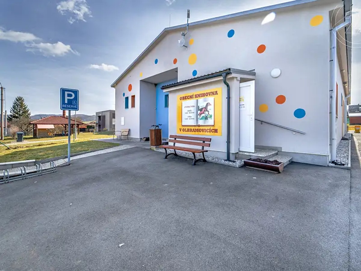 Prodej stavebního pozemku 2967 m²