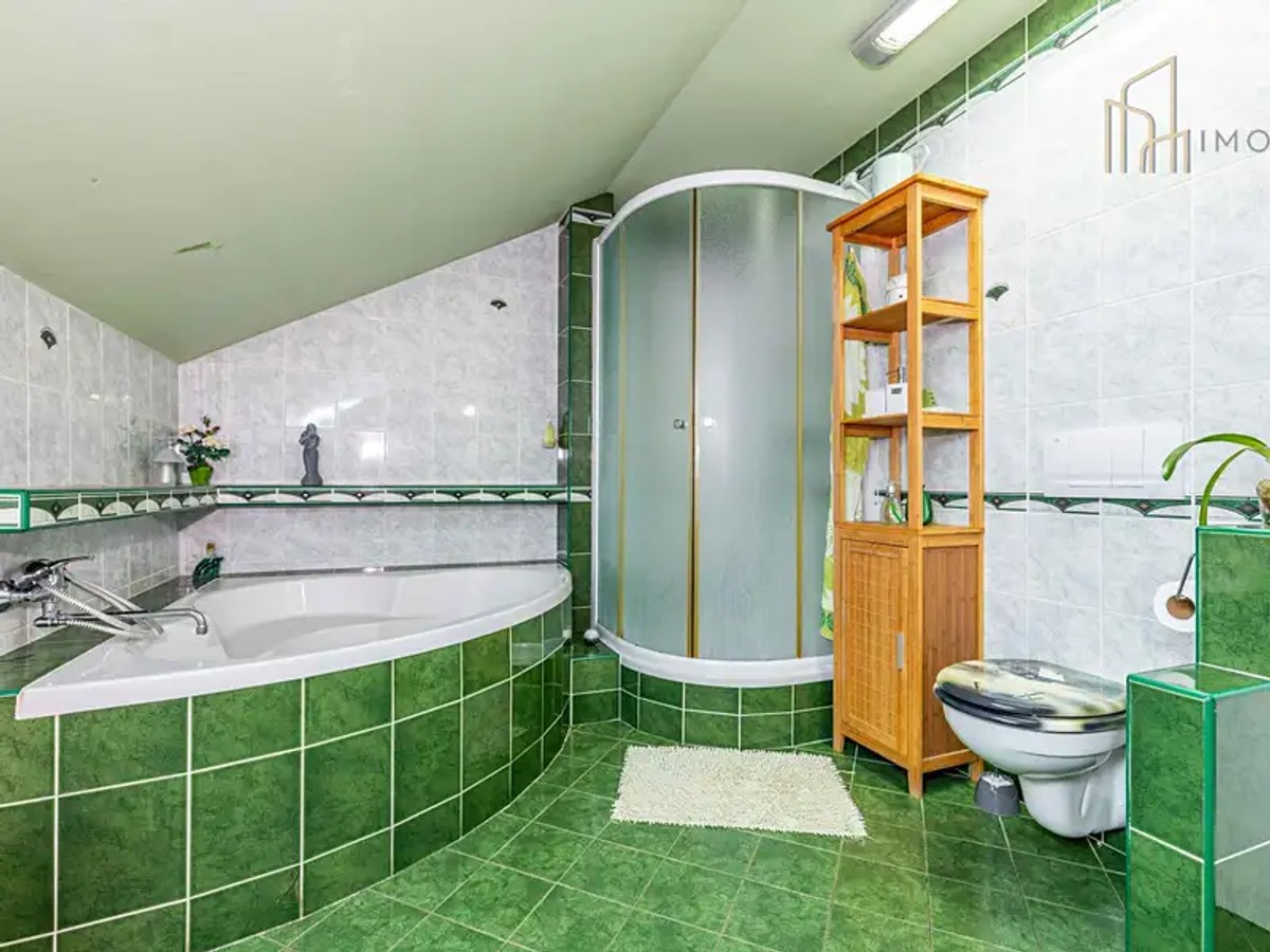Prodej domu 308 m², pozemek 1634 m²