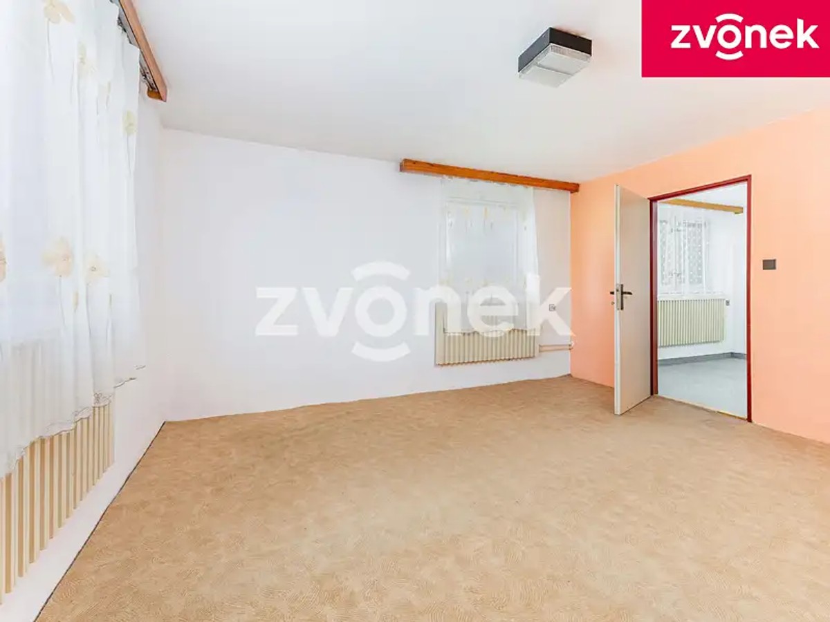 Prodej domu 234 m², pozemek 800 m²