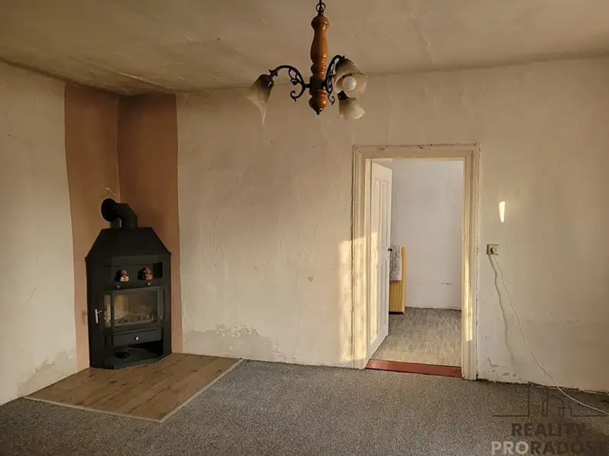 Prodej domu 90 m², pozemek 2454 m²