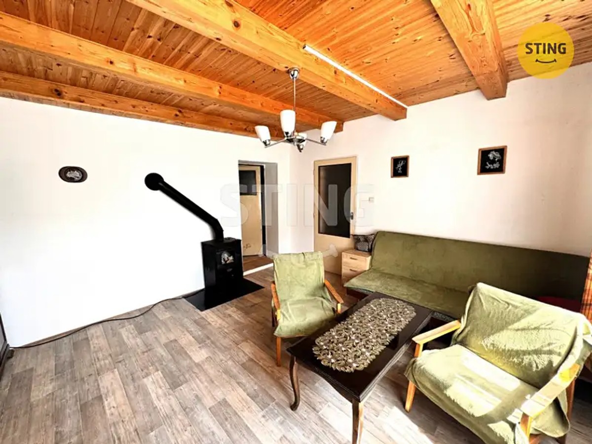 Prodej domu 100 m², pozemek 488 m²