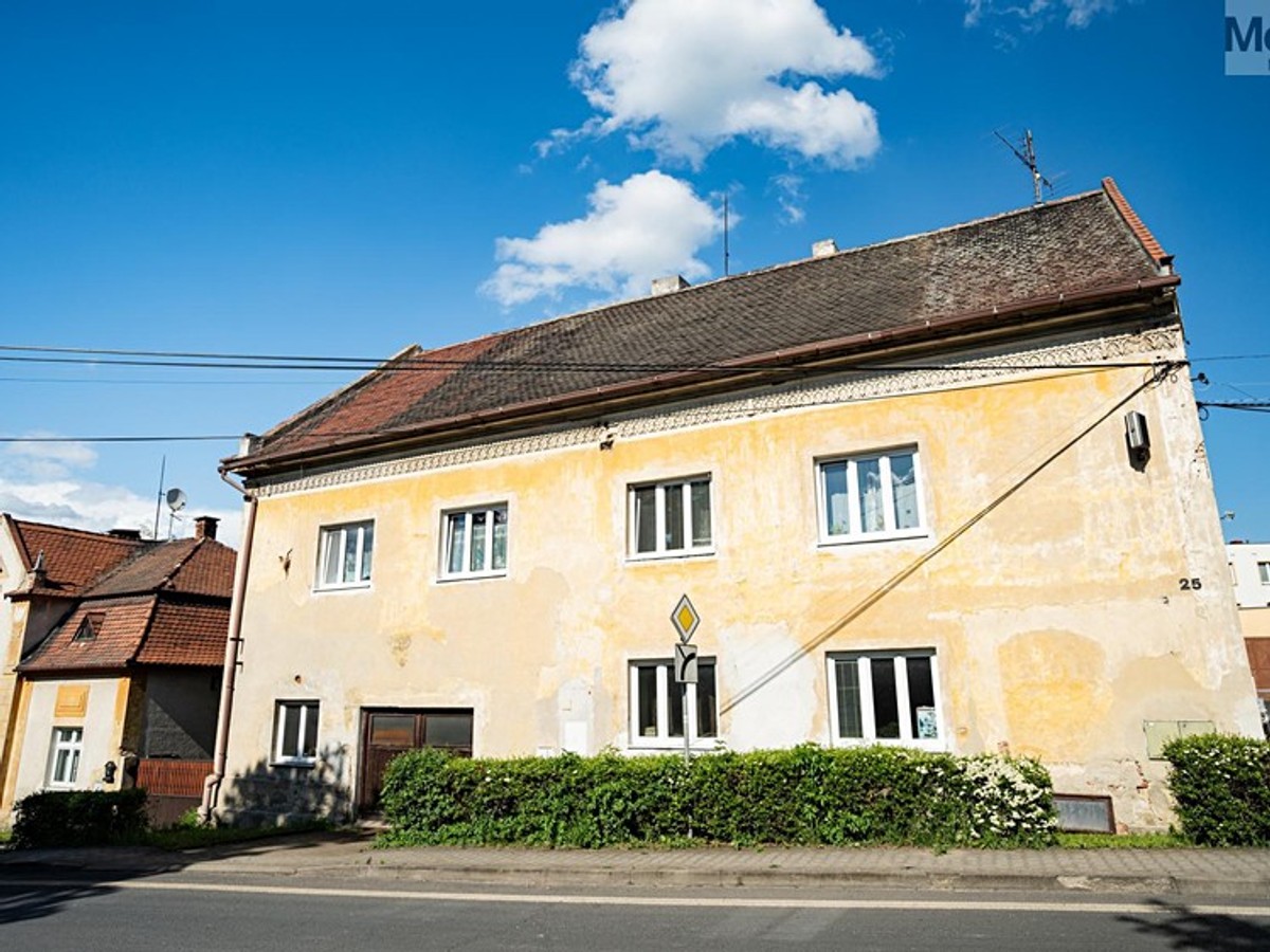 Prodej domu 765 m², pozemek 552 m²