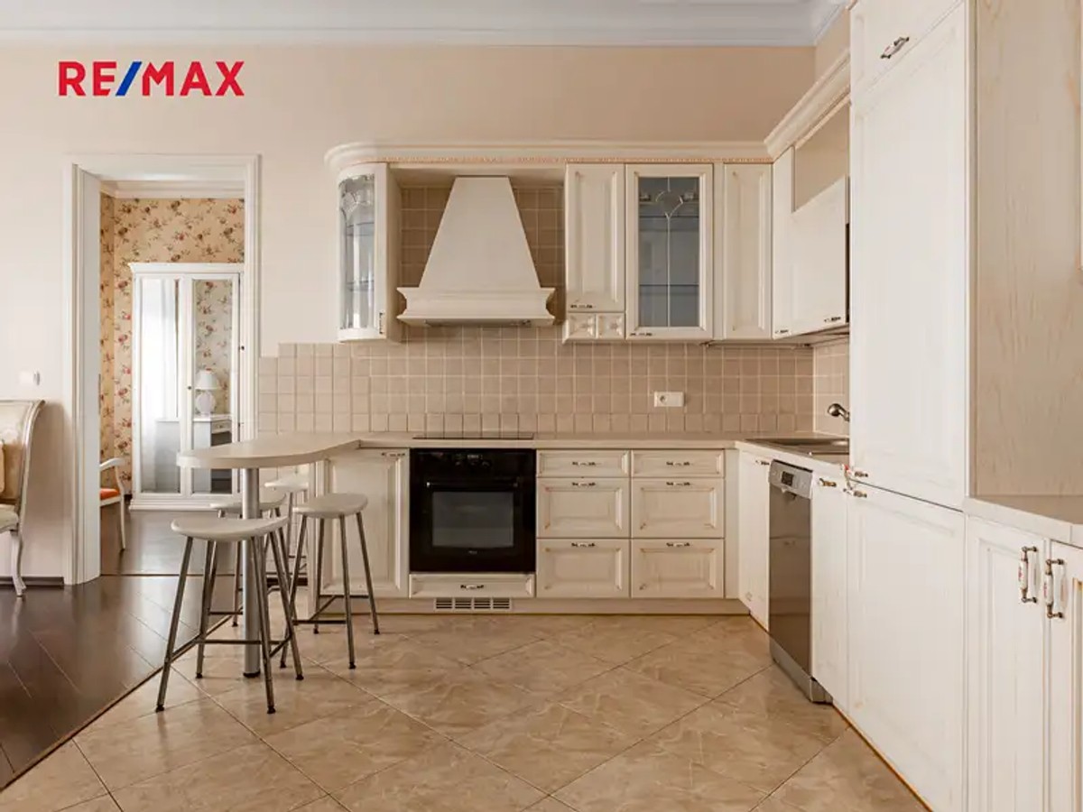 Prodej bytu 4+kk 143 m²