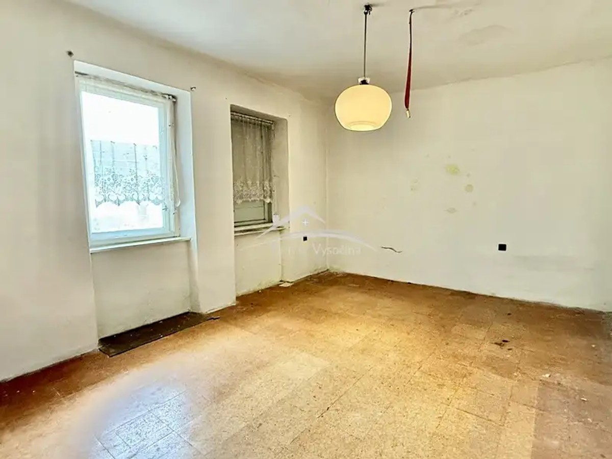 Prodej chalupy 100 m², pozemek 137 m²