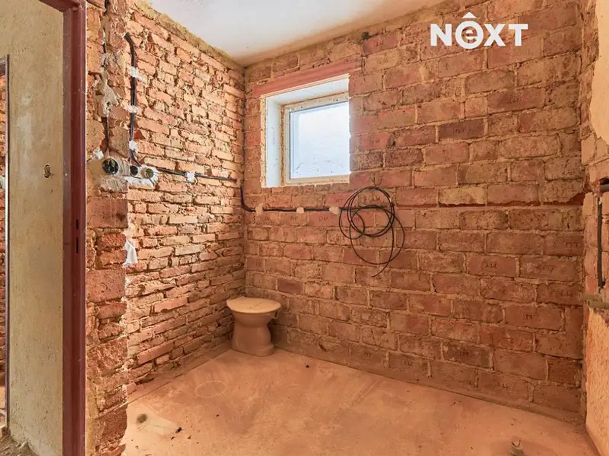 Prodej domu 300 m², pozemek 2300 m²