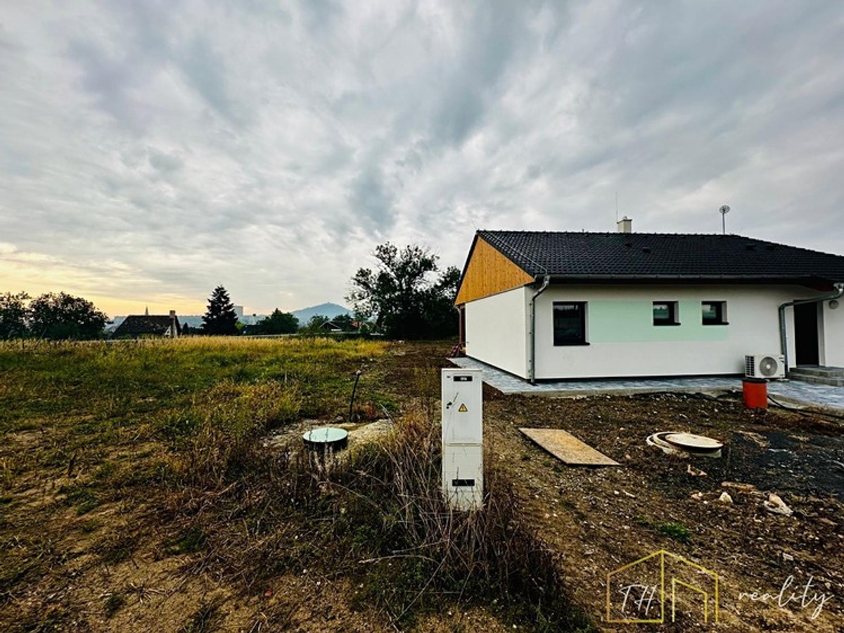 Prodej stavebního pozemku 720 m²
