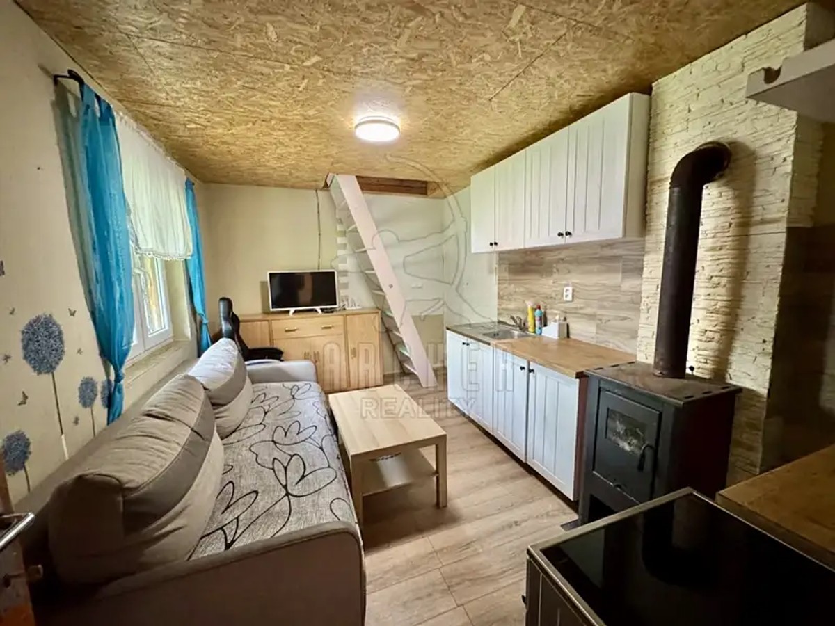 Prodej chaty 27 m², pozemek 528 m²