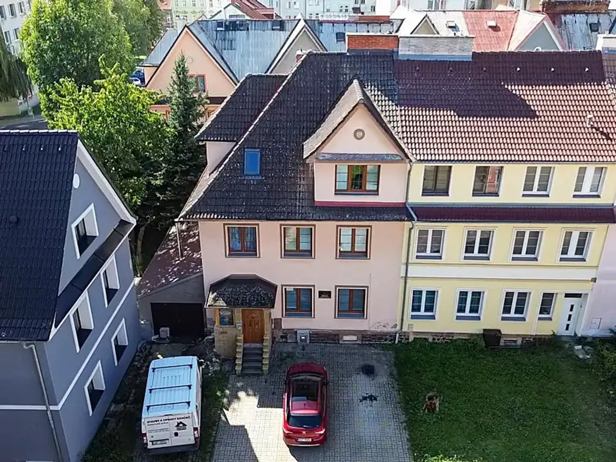 Prodej domu 250 m², pozemek 262 m²