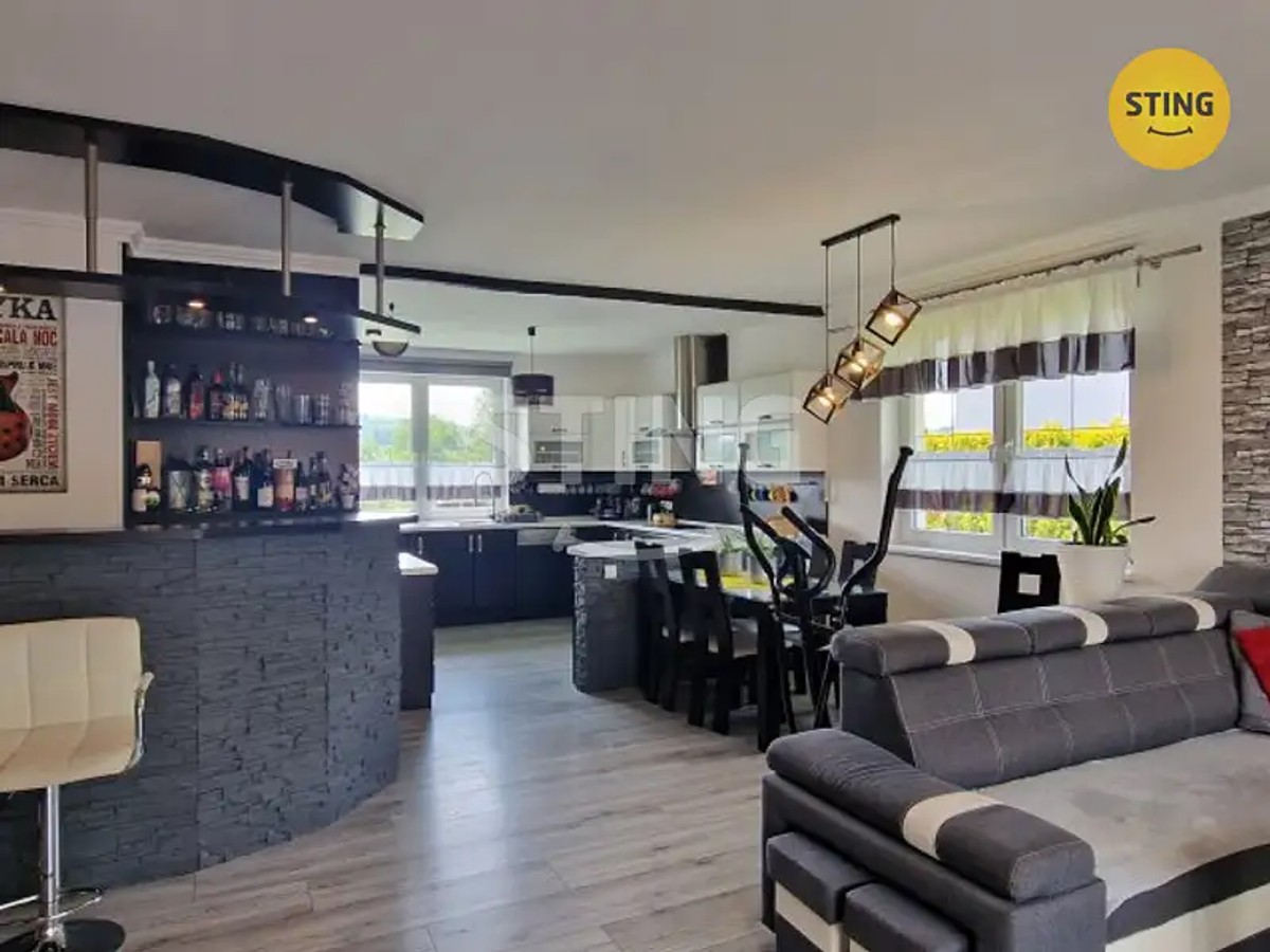 Prodej vily 150 m², pozemek 1500 m²
