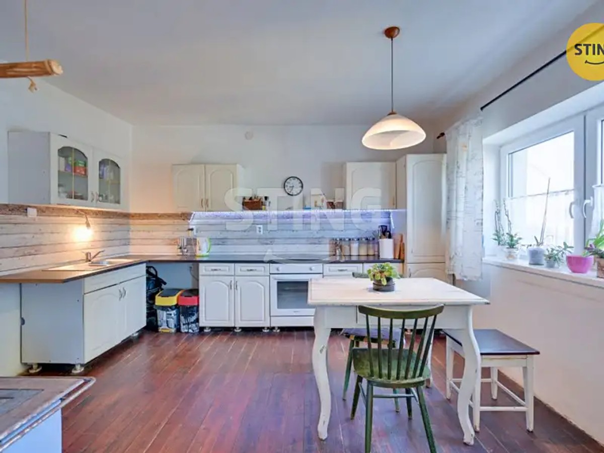 Prodej domu 100 m², pozemek 950 m²