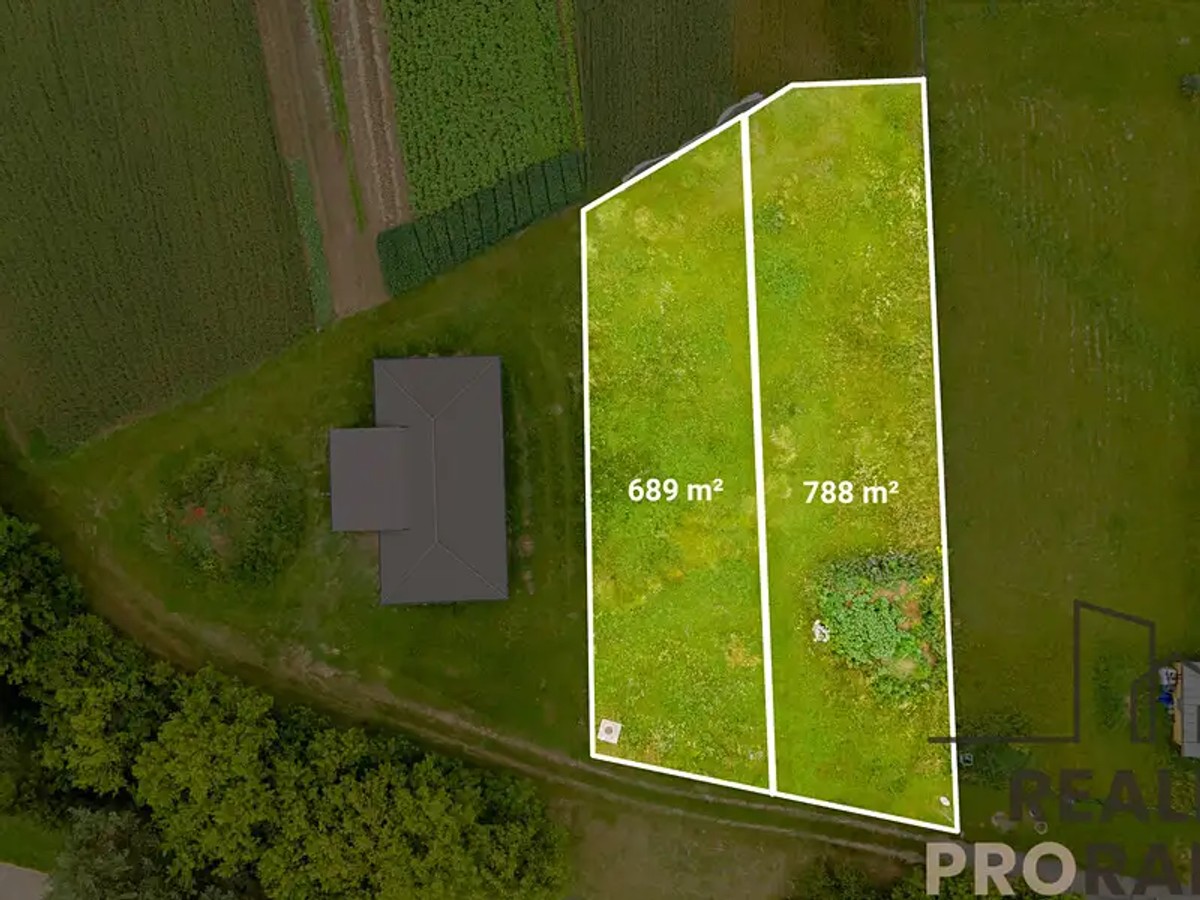 Prodej stavebního pozemku 689 m²