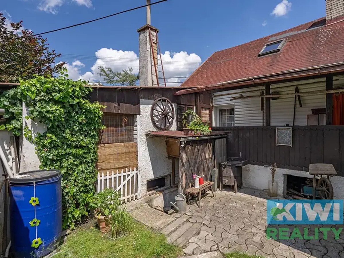 Prodej domu 100 m², pozemek 281 m²