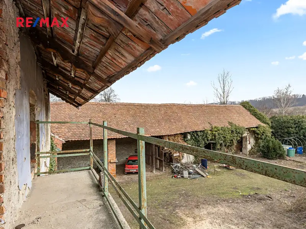 Prodej zemědělské usedlosti 145 m², pozemek 6222 m²
