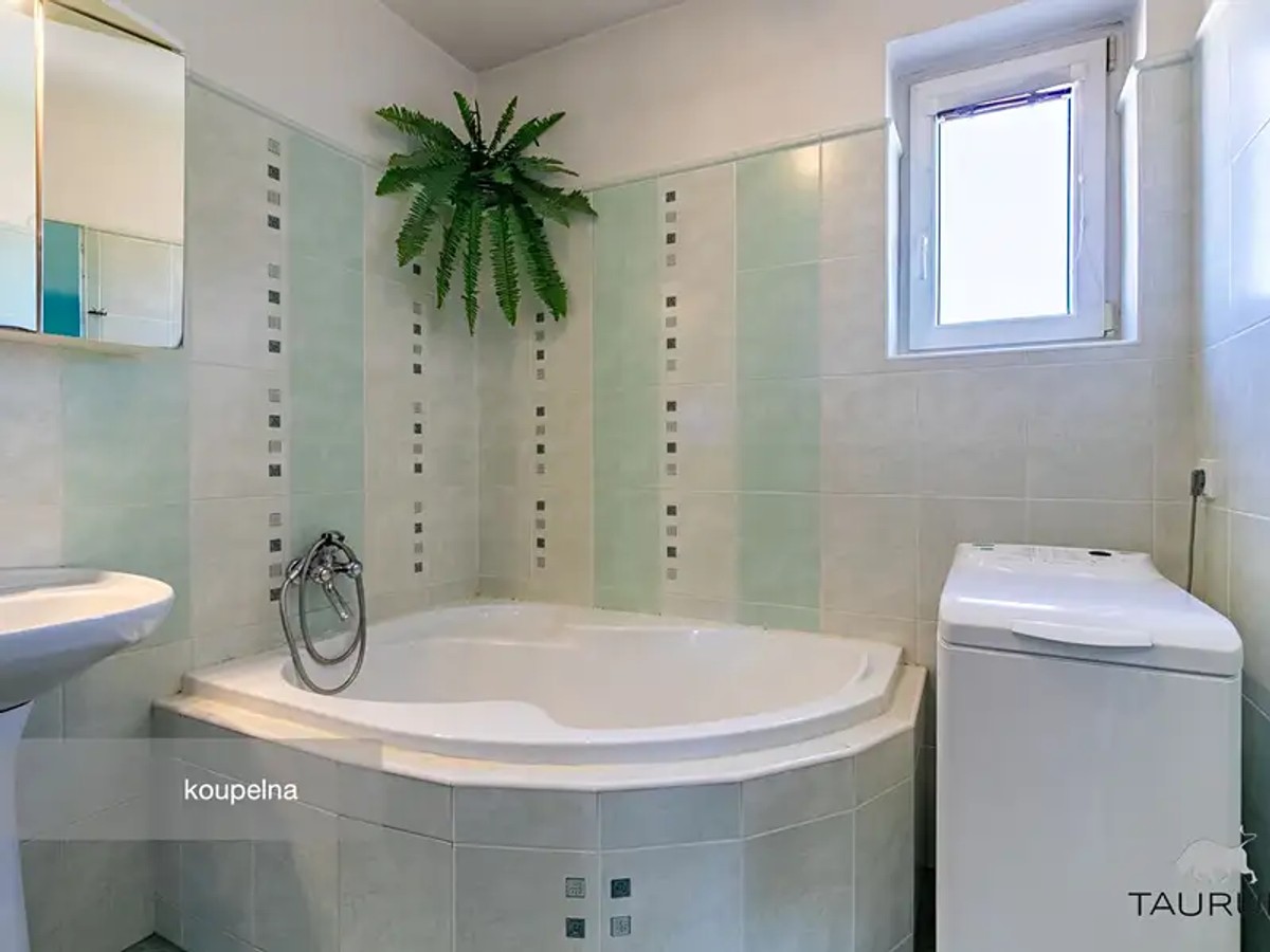 Prodej bytu 3+1 68 m²